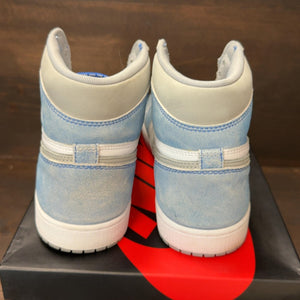 Jordan 1 Retro High OG Hyper Royal - Image 5
