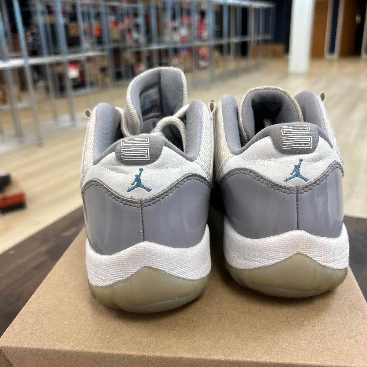 Jordan 11 Retro Low Cement Grey Size 10 (Pre-Owned) - Image 4
