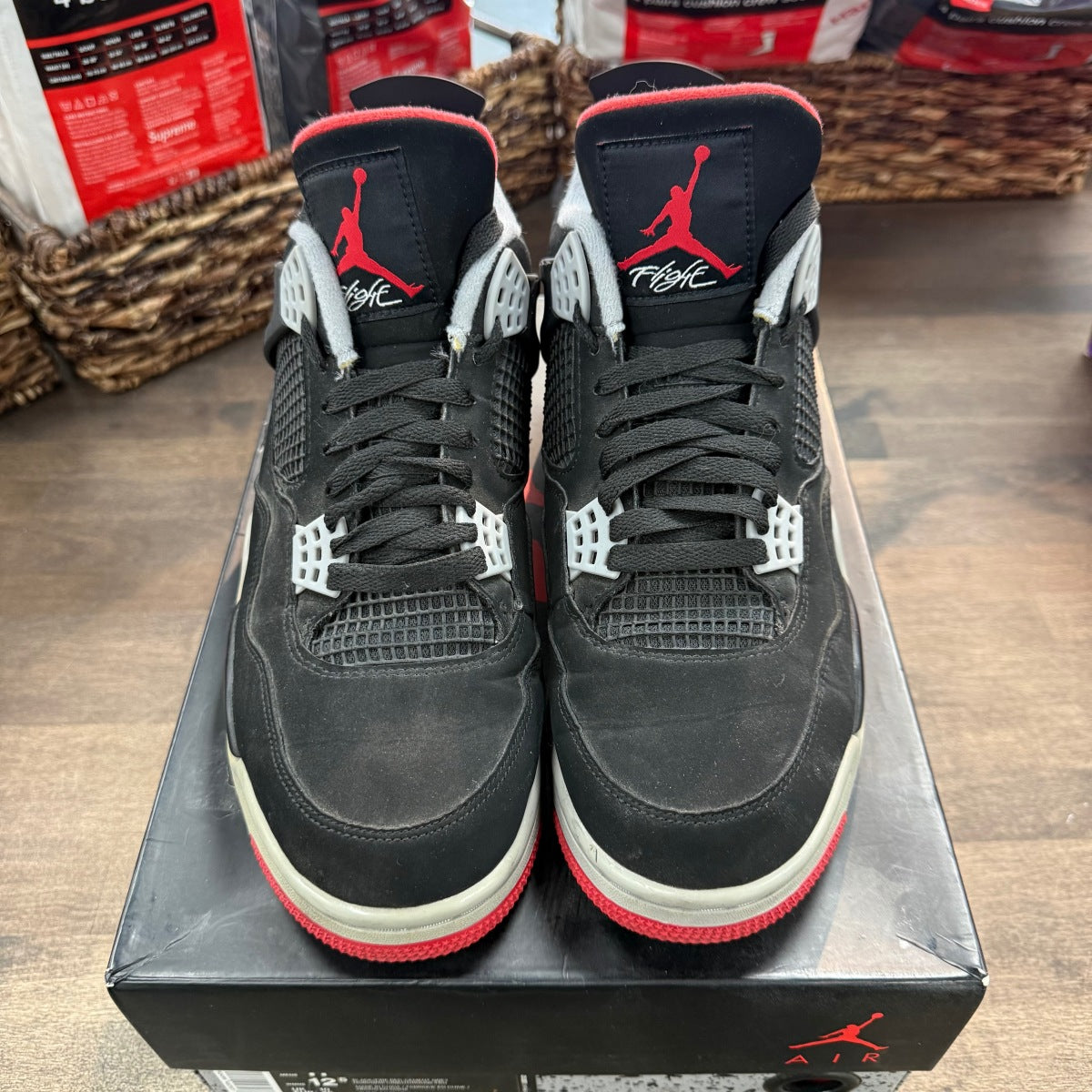 Jordan 4 Retro Bred (2019) - Image 3