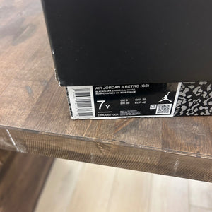 Jordan 3 Retro Black Cat (2025) (GS) - Image 6