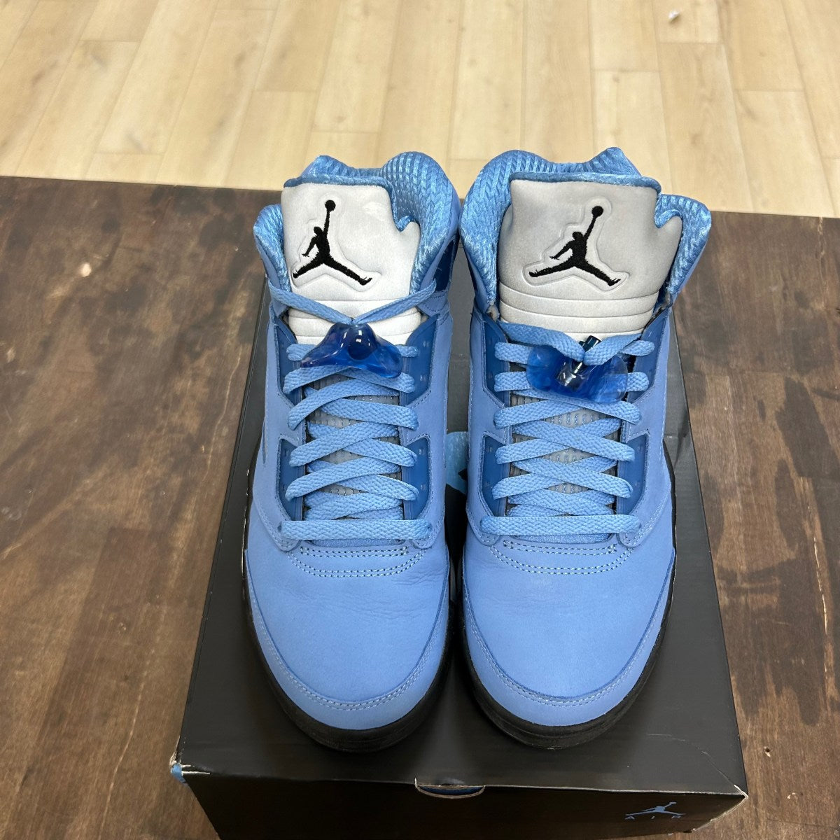 Jordan 5 Retro UNC University Blue - Image 2
