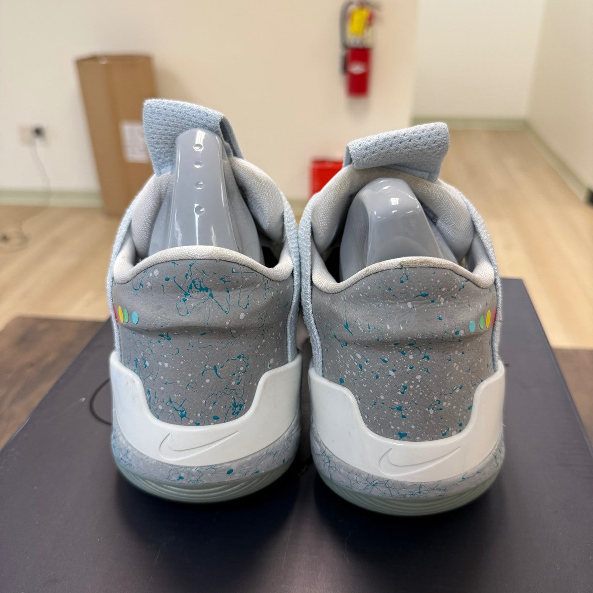 Nike Adapt BB Mag (US Charger) - Image 3