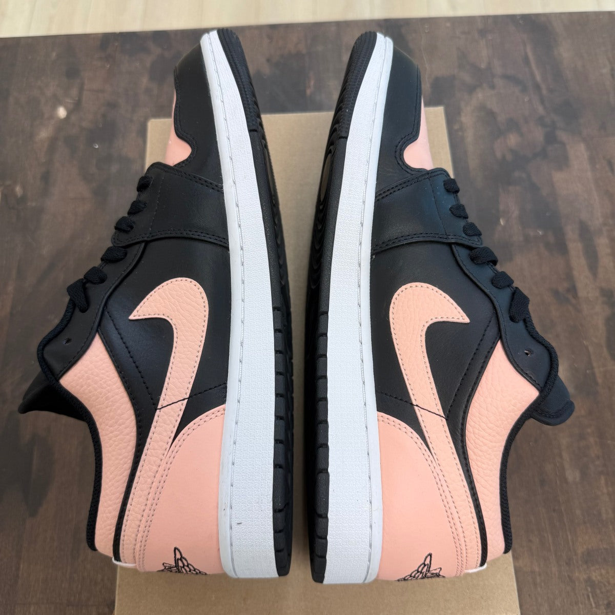Jordan 1 Low Crimson Tint Size 12 (Pre-Owned) - Image 4