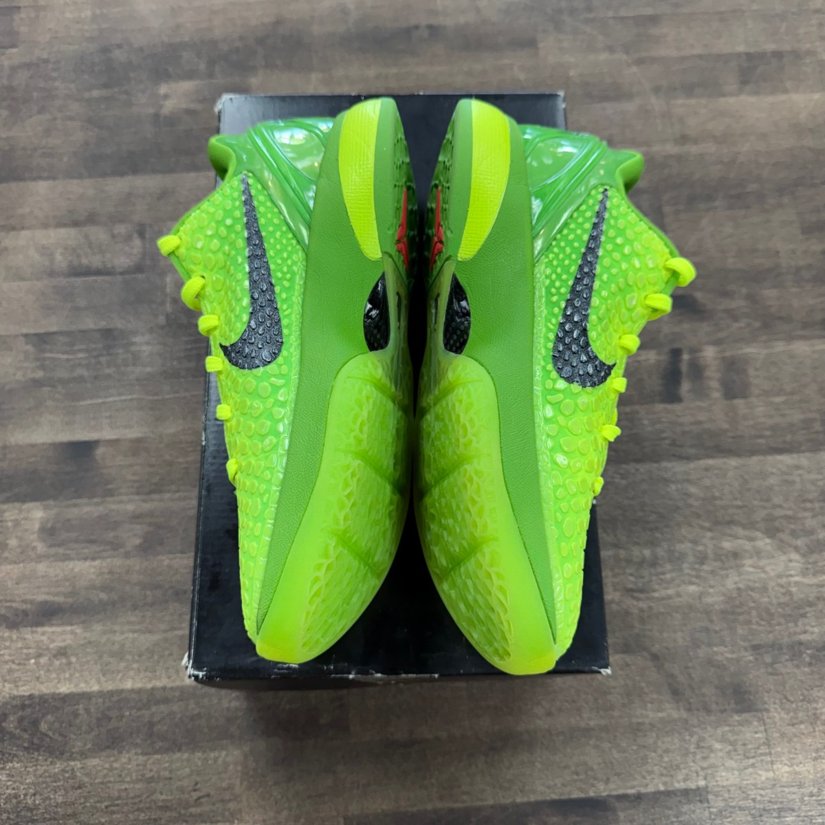 Nike Kobe 6 Protro Grinch (2020) - Image 2