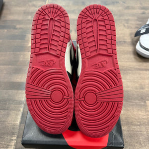 Jordan 1 Retro High Bred Toe (GS) Size 6Y (Pre-Owned) - Image 5