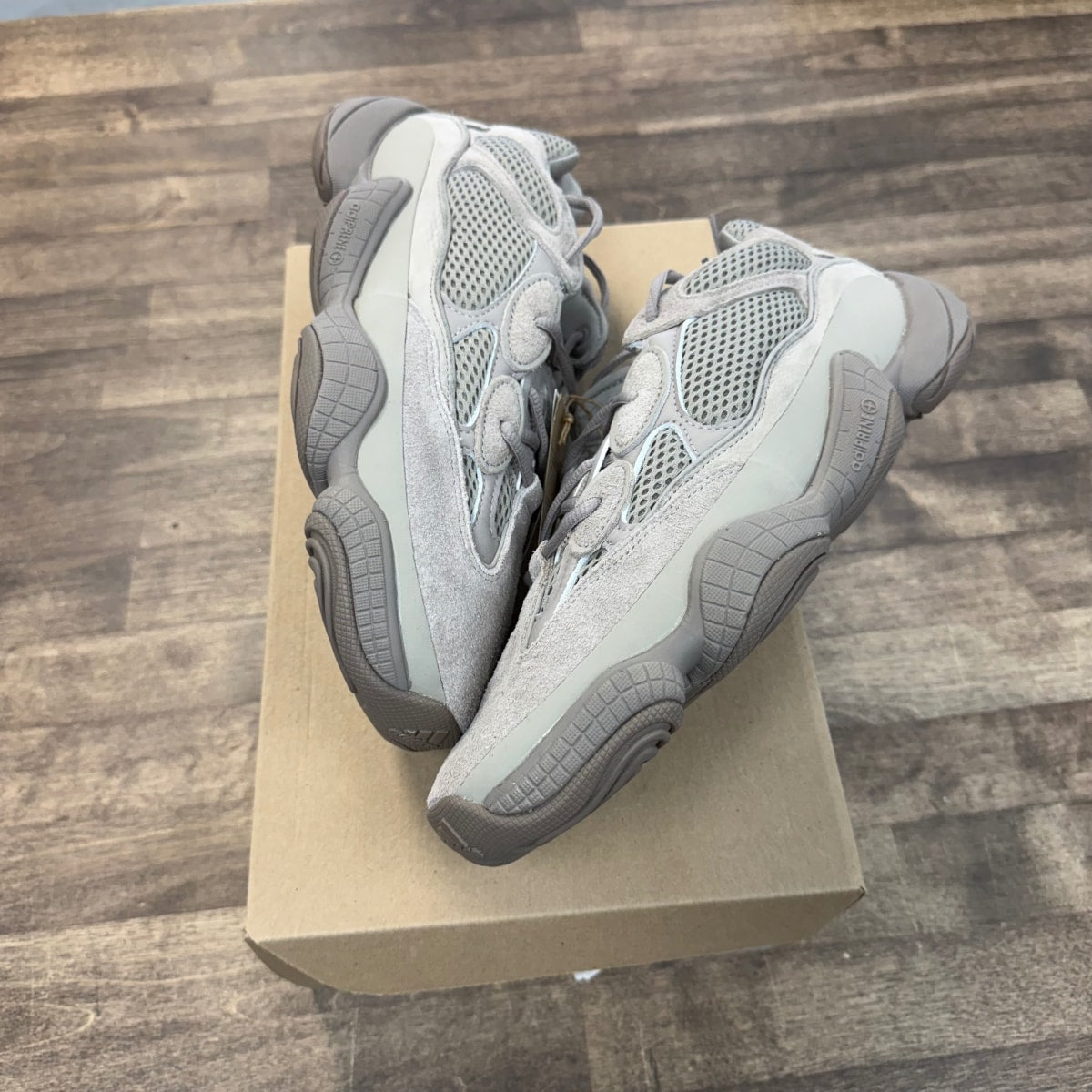 adidas Yeezy 500 Ash Grey Size 11 (Pre-Owned) - Image 1