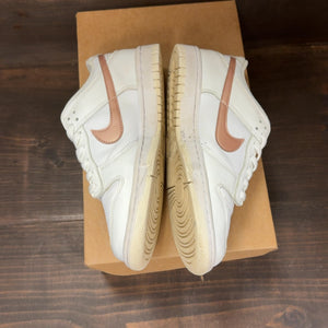 Nike Dunk Low White Pink (GS) Size 7Y (Pre-Owned) - Image 4