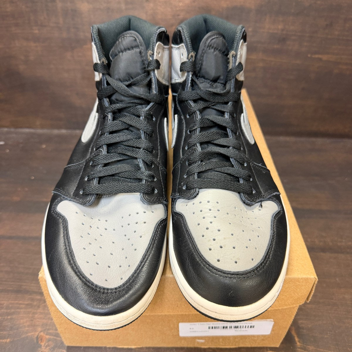 Jordan 1 Retro High Shadow (2018) Size 9.5 (Pre-Owned) - Image 3