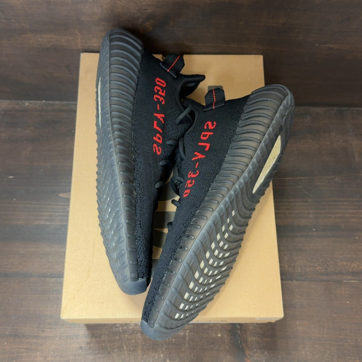 adidas Yeezy Boost 350 V2 Black Red Size 10 (Pre-Owned) - back