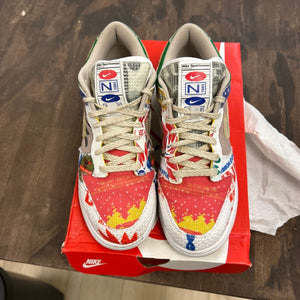 Nike Dunk Low SP City Market Size 9 (Moderately Worn Pre-Owned)