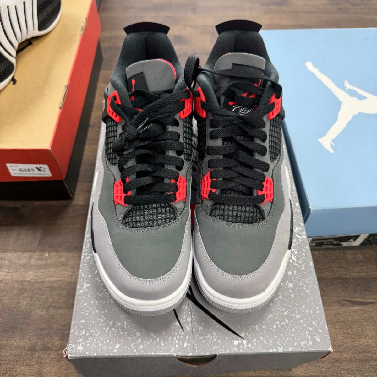 Jordan 4 Retro Infrared - Image 2