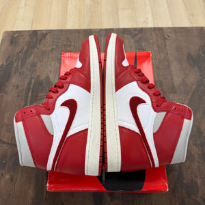 Jordan 1 Retro High OG Varsity Red (Women's) - Image 4