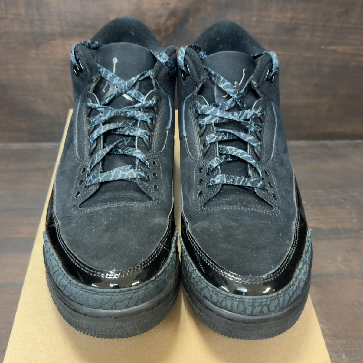Jordan 3 Retro Black Cat (2025) Size 11 (Pre-Owned) - Image 3