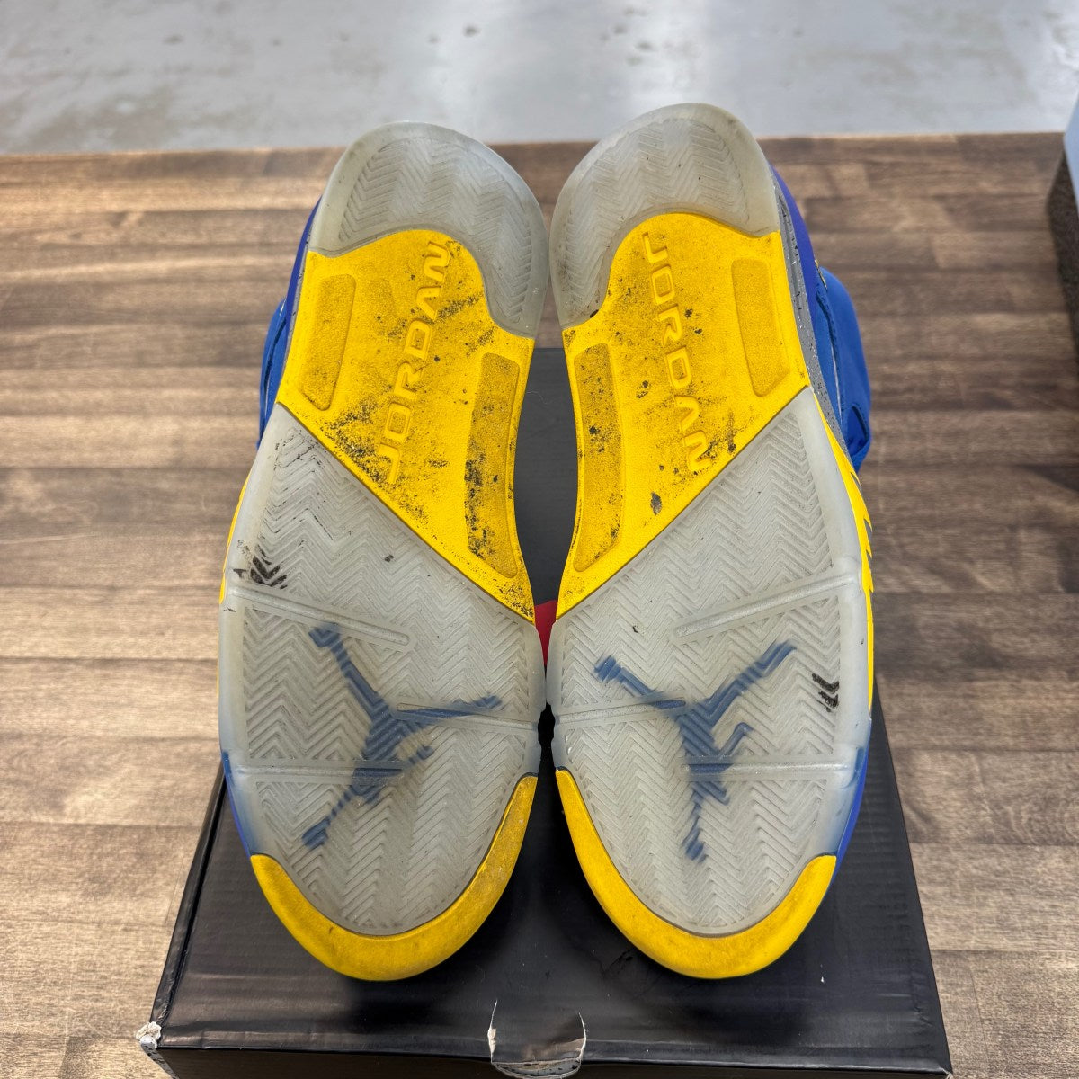 Jordan 5 Retro JSP Laney Varsity Royal - Image 5