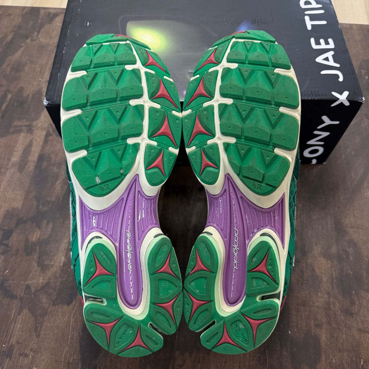 Saucony ProGrid Triumph 4 Jae Tips Flowers Grow Uptown Sugar Maple - Image 6