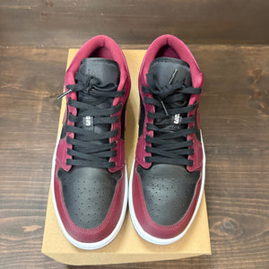 Jordan 1 Low Dark Beetroot Black (Women's) Size 12W (Pre-Owned) - Image 3