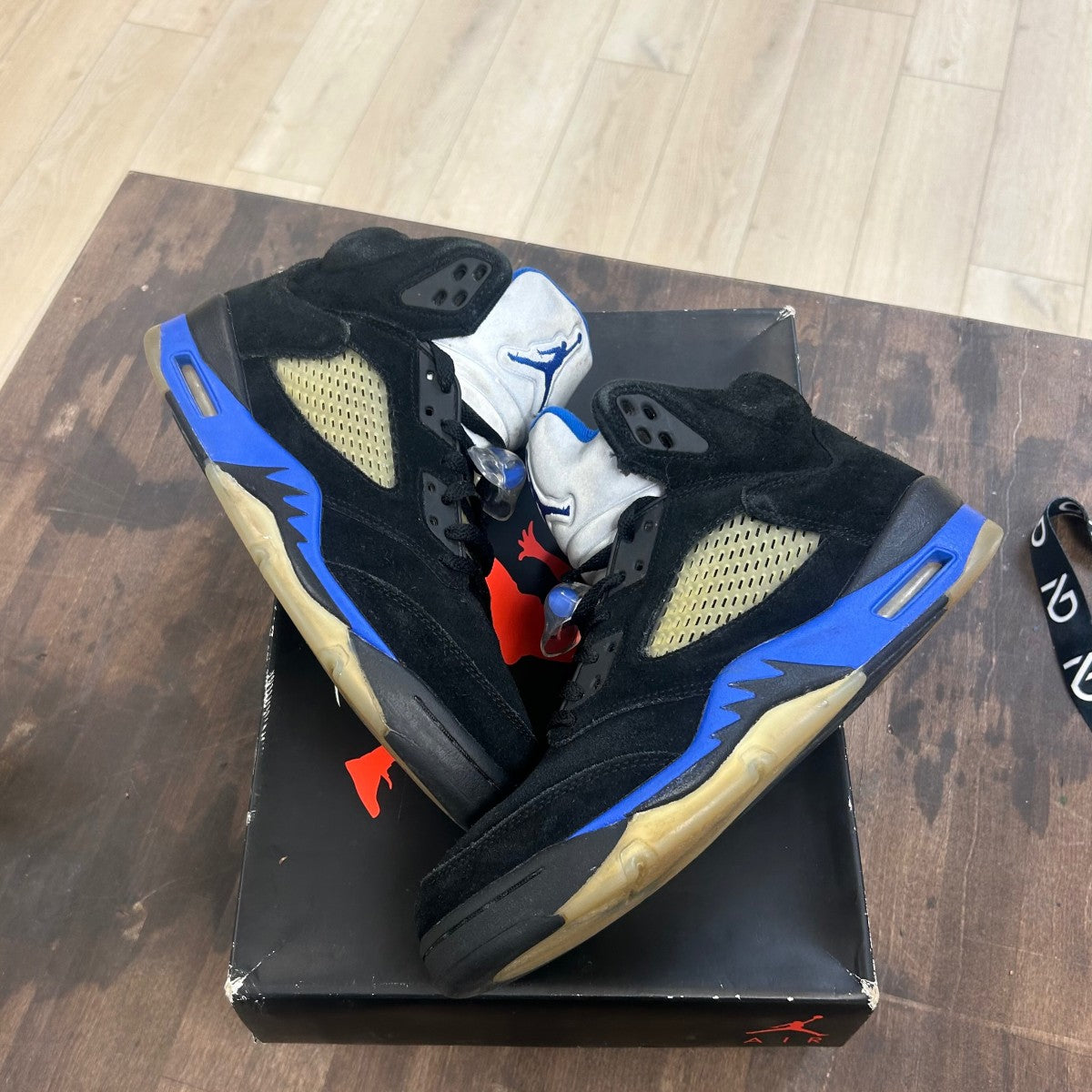 Jordan 5 Retro Racer Blue Size 10 (Pre-Owned) - Image 1