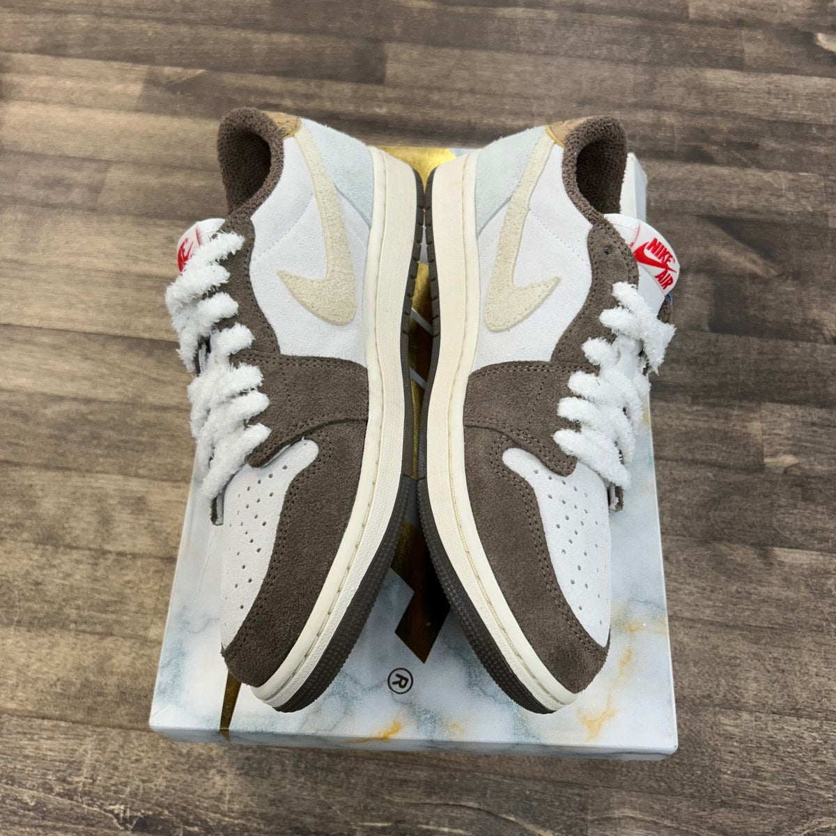 Jordan 1 Retro Low OG Year of the Rabbit - Image 4
