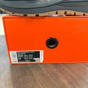 Nike Vaporwaffle sacai Black Gum - Image 5