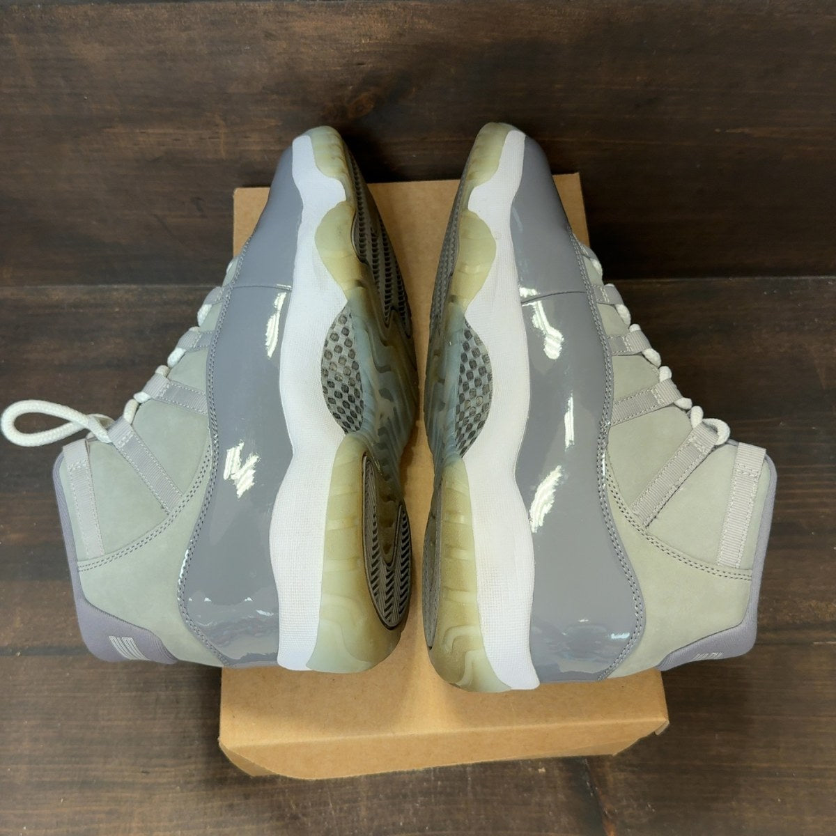 Jordan 11 Retro Cool Grey (2021) Size 11 (Pre-Owned) - Image 6
