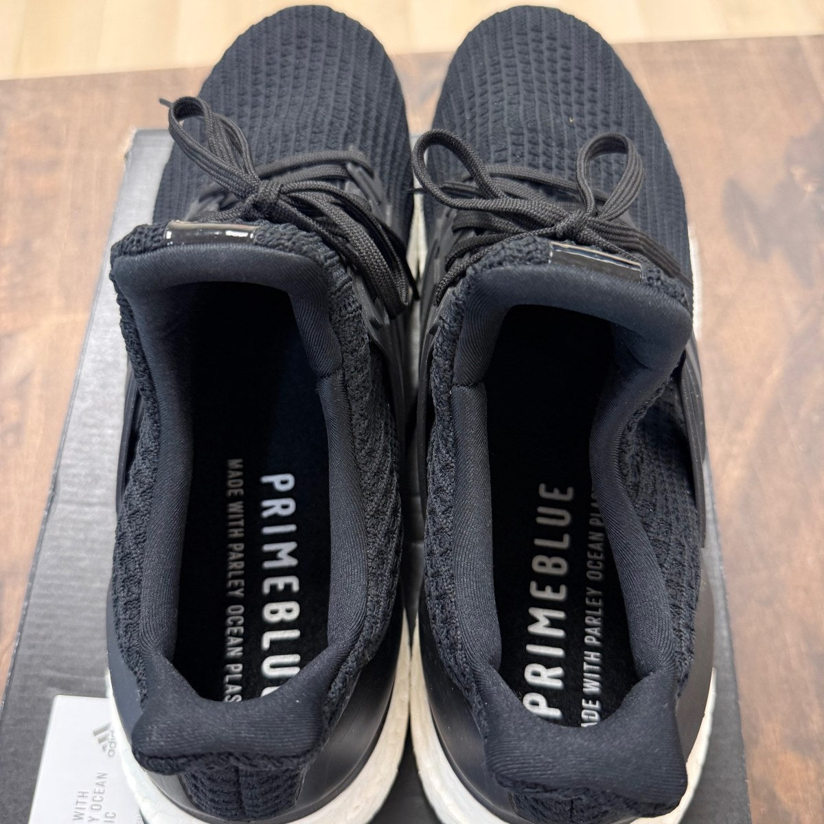 adidas Ultra Boost DNA 4.0 Core Black - Image 4