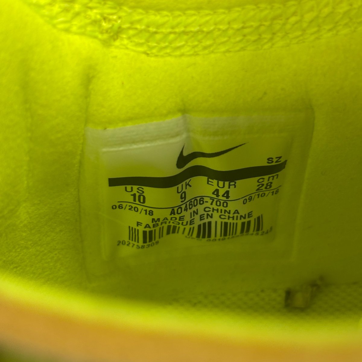 Nike Air Force 1 Low Off-White Volt Size 10 - aux