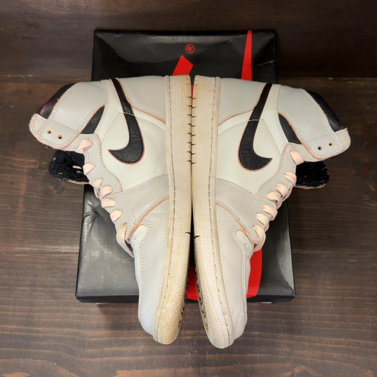 Jordan 1 Retro High OG Defiant SB NYC to Paris - Image 4