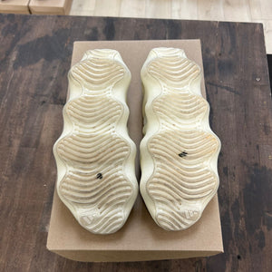 adidas Yeezy 450 Cloud White Size 6.5 (Pre-Owned) - Image 5