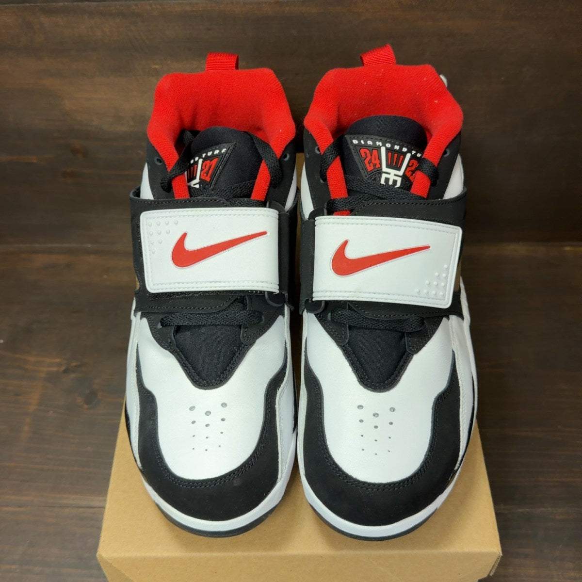 Nike Air Diamond Turf 49ers (2025) Size 10.5 - Image 3