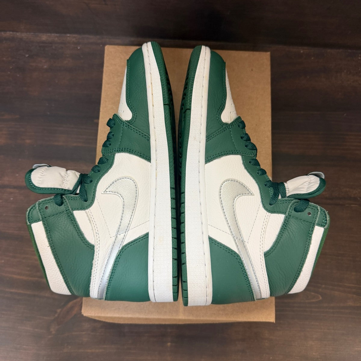 Jordan 1 Retro High OG Gorge Green Size 8.5 (Pre-Owned) - Image 5
