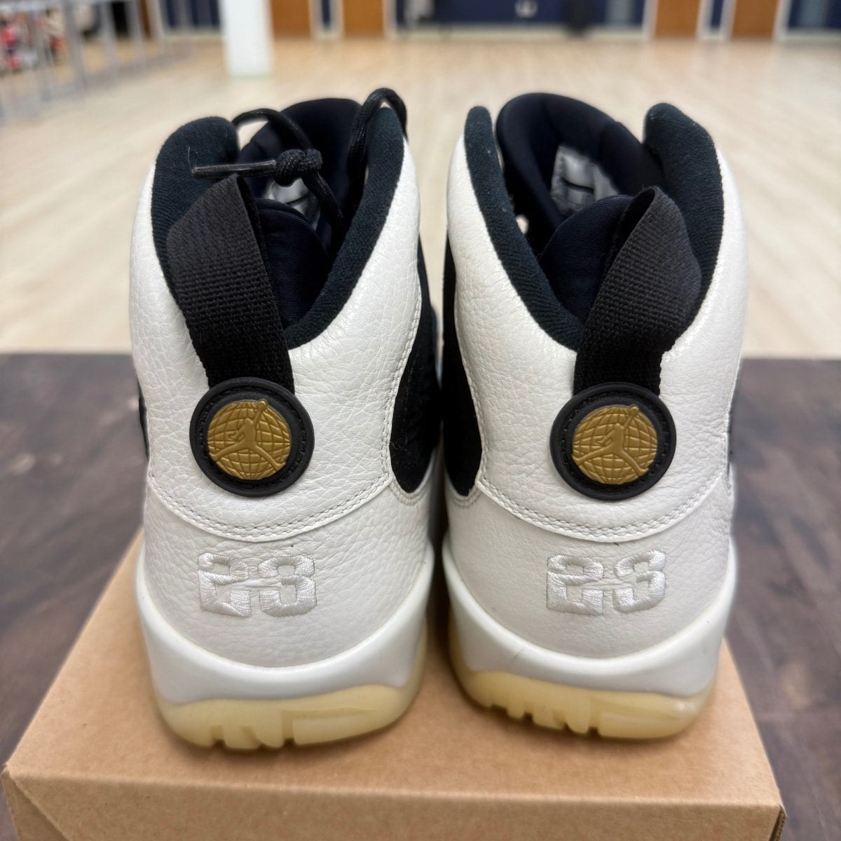 Jordan 9 Retro City of Flight Size 12 (Pre-Owned) - Image 5