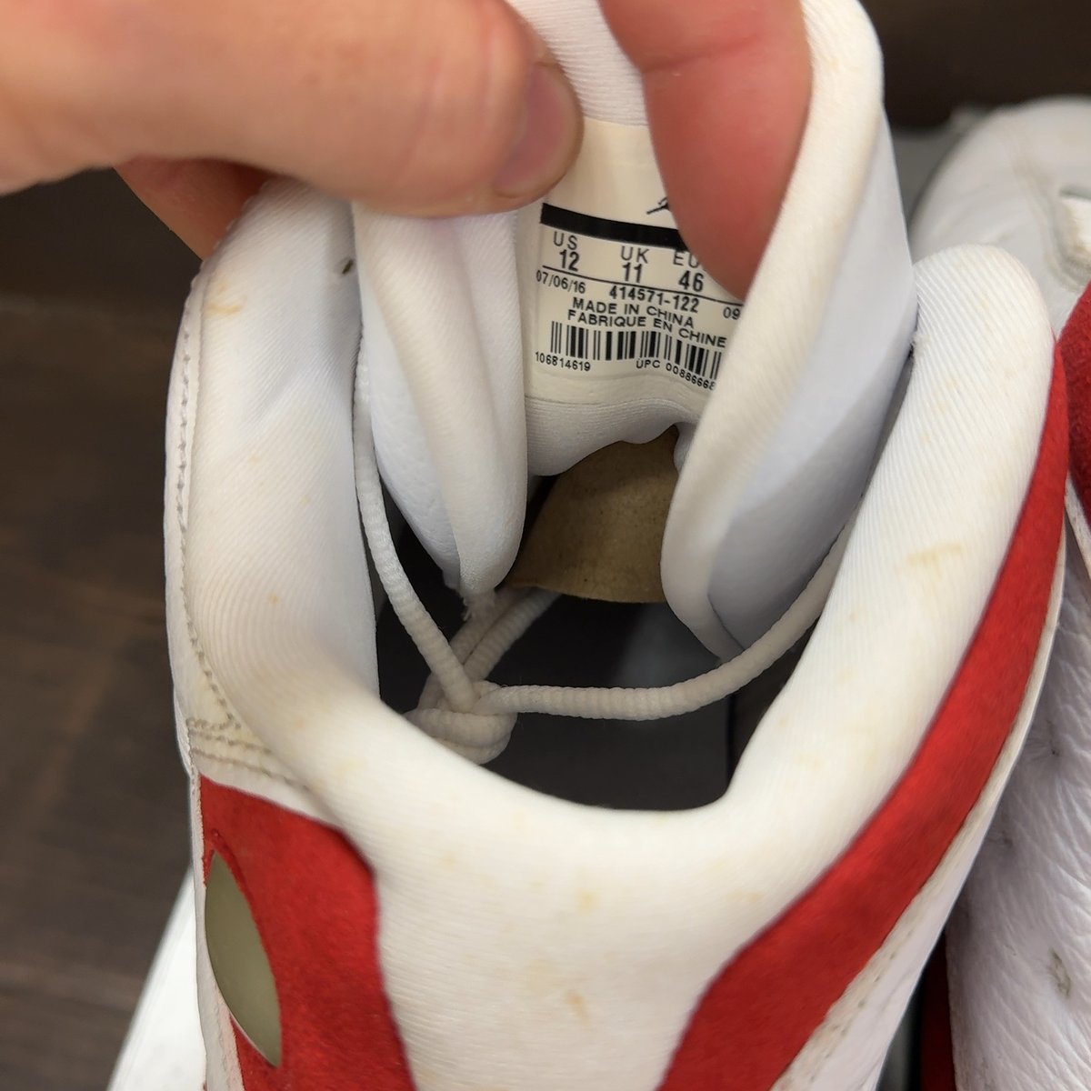 Jordan 13 Retro OG Chicago (2017) Size 12 (Pre-Owned) - aux