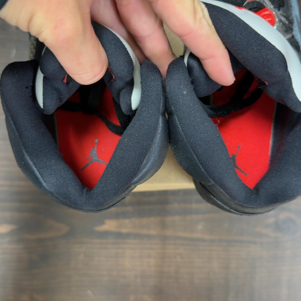 Jordan 5 Retro Satin Bred (GS) Size 7Y (Pre-Owned) - Image 6