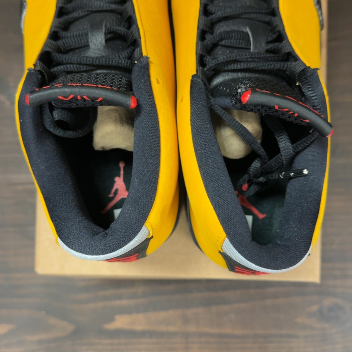 Jordan 14 Retro University Gold Size 8.5 (Pre-Owned) - Image 6
