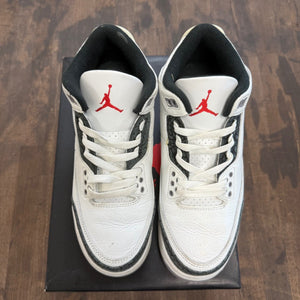 Jordan 3 Retro Cement Grey (GS) Size 7Y (Pre-Owned) - Image 2