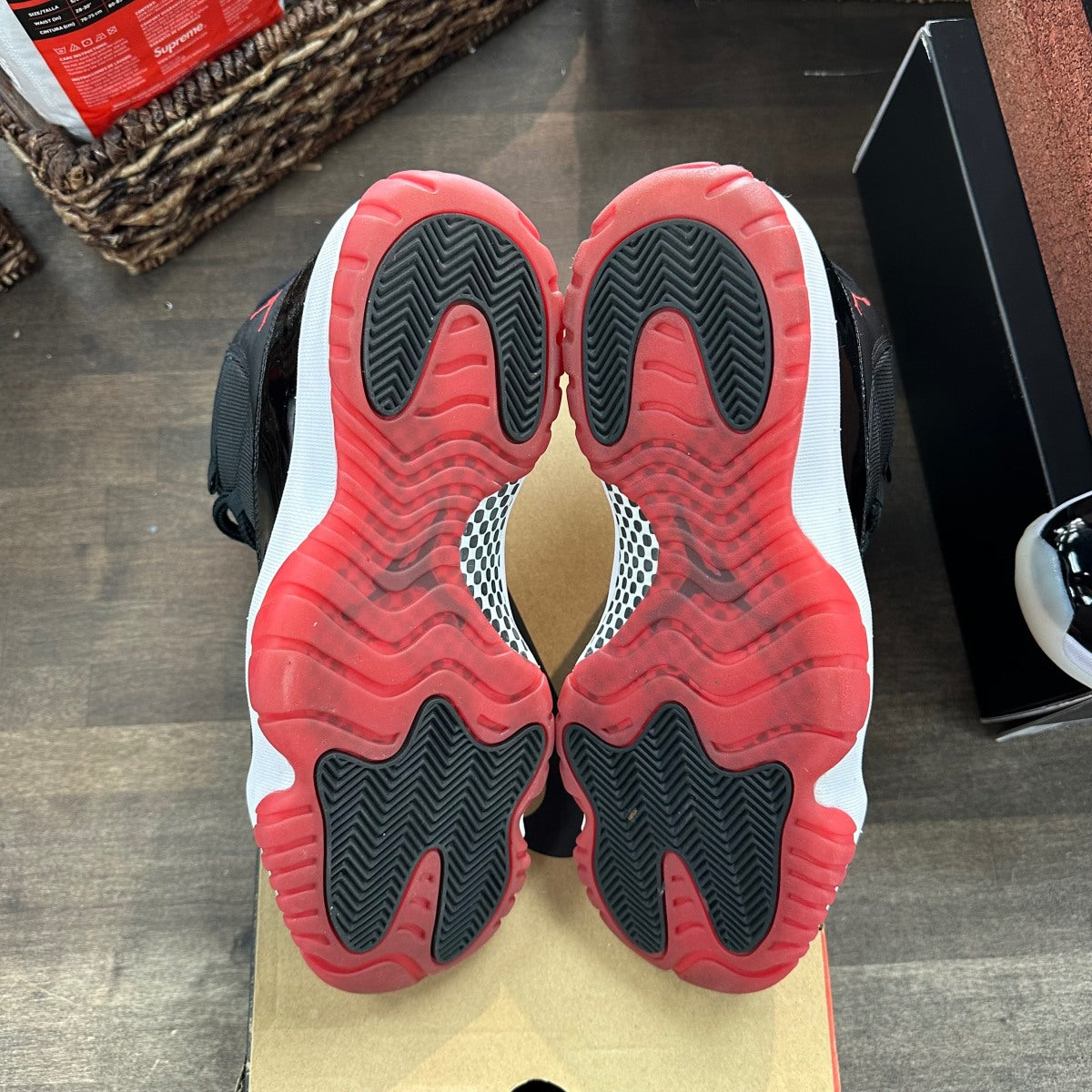 Jordan 11 Retro Playoffs Bred (2019) - Image 5