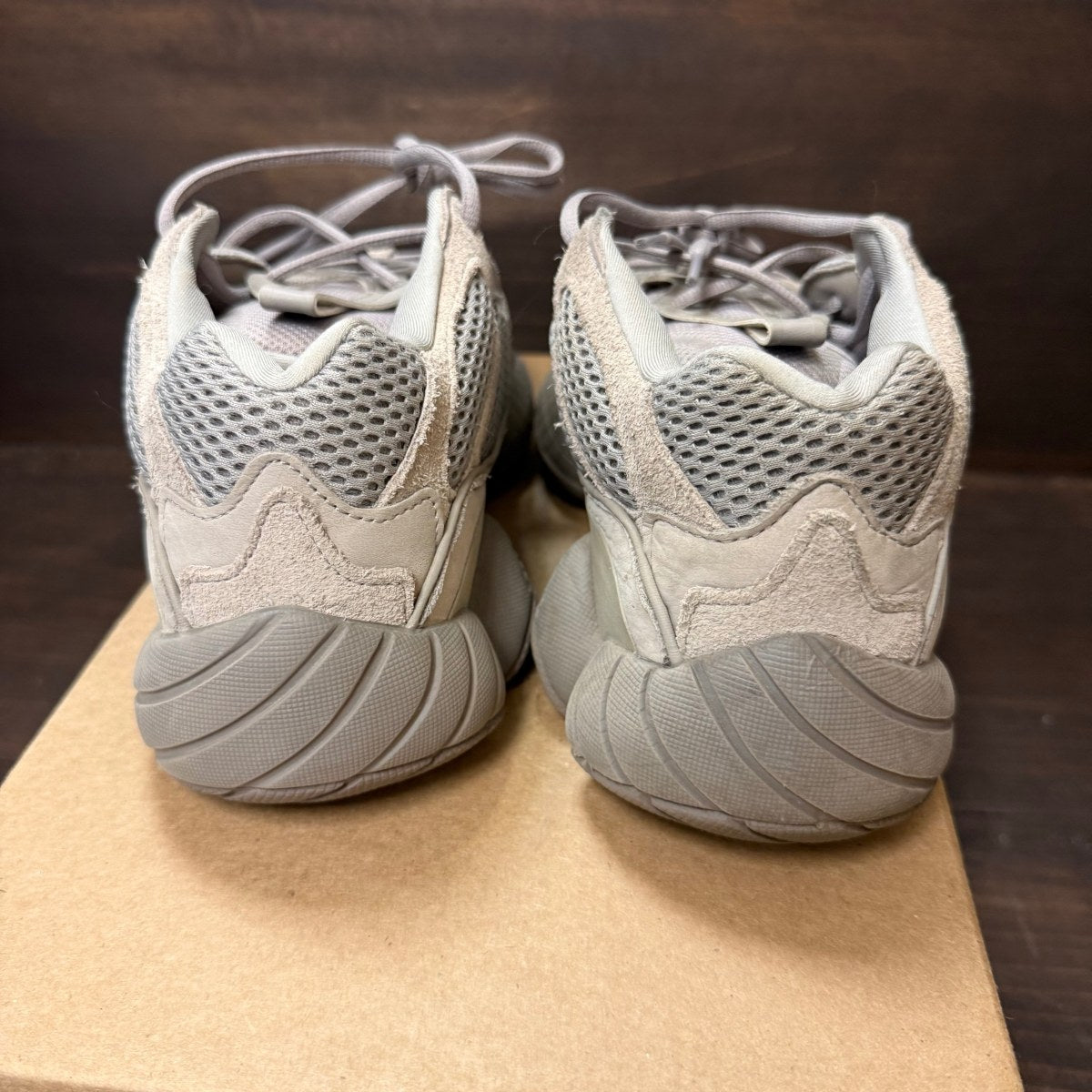 adidas Yeezy 500 Ash Grey Size 9 (Pre-Owned) - Image 4