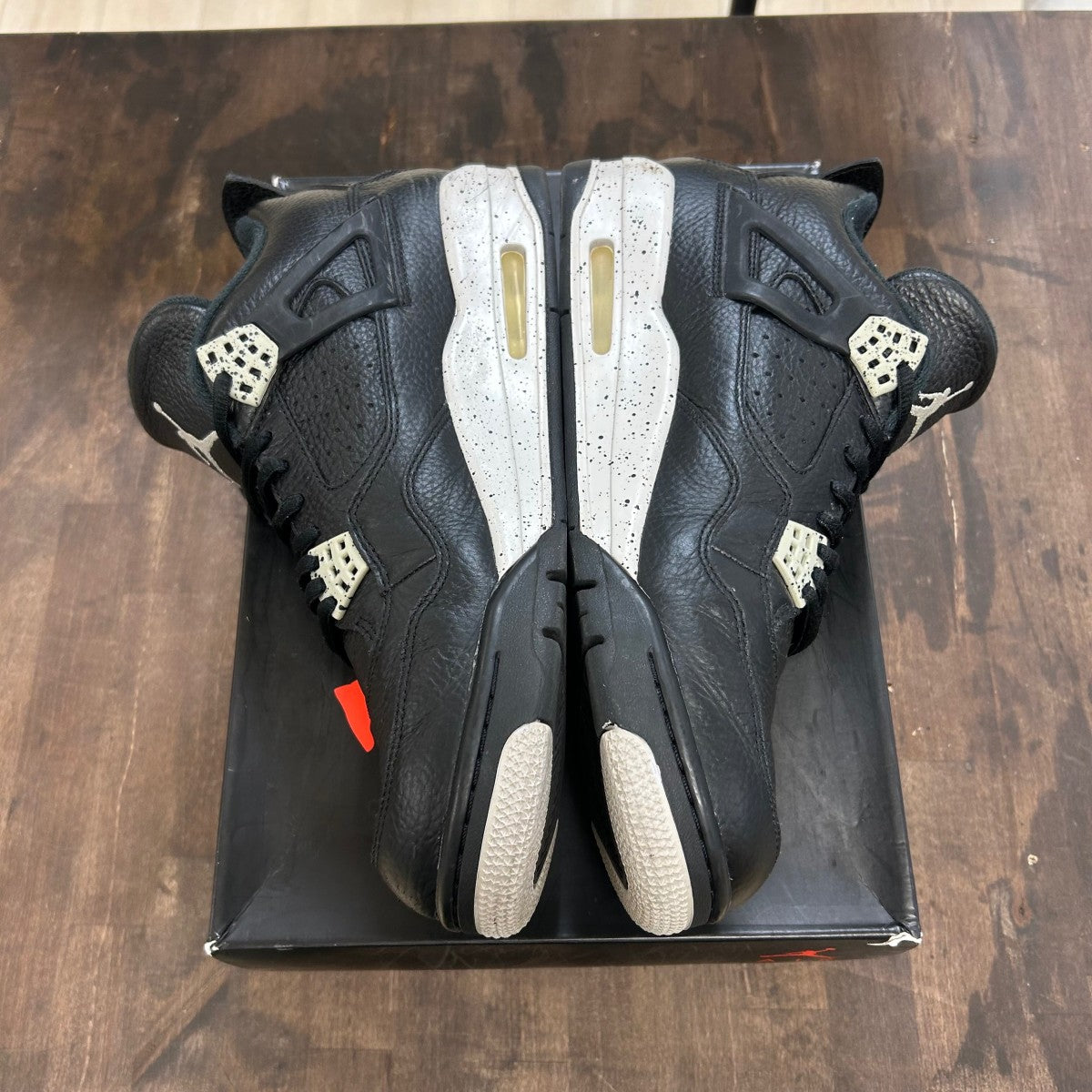 Jordan 4 Retro Oreo (2015) - Image 3