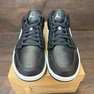 Jordan 1 Low Black White (2022) (Women's) Size 12W (Pre-Owned) - Image 3