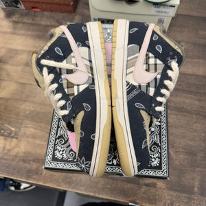 Nike SB Dunk Low Travis Scott (Special Box) Size 10.5 (Pre-Owned) - Image 3