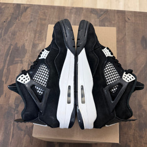 Jordan 4 Retro White Thunder Size 7.5 (Pre-Owned) - Image 4