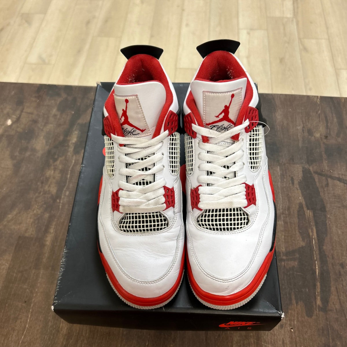 Jordan 4 Retro Fire Red (2020) - Image 2
