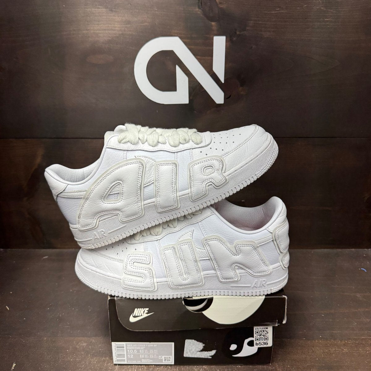 Nike Air Force 1 Low Cactus Plant Flea Market White (2024) Size 10.5 (Pre-Owned) - front
