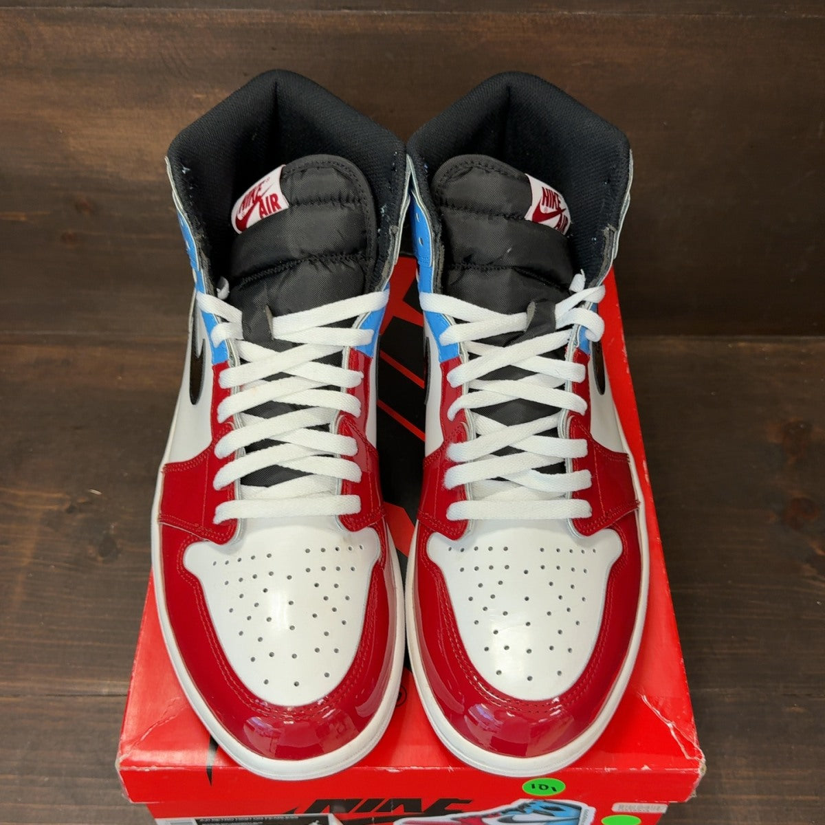 Jordan 1 Retro High Fearless UNC Chicago - Image 3