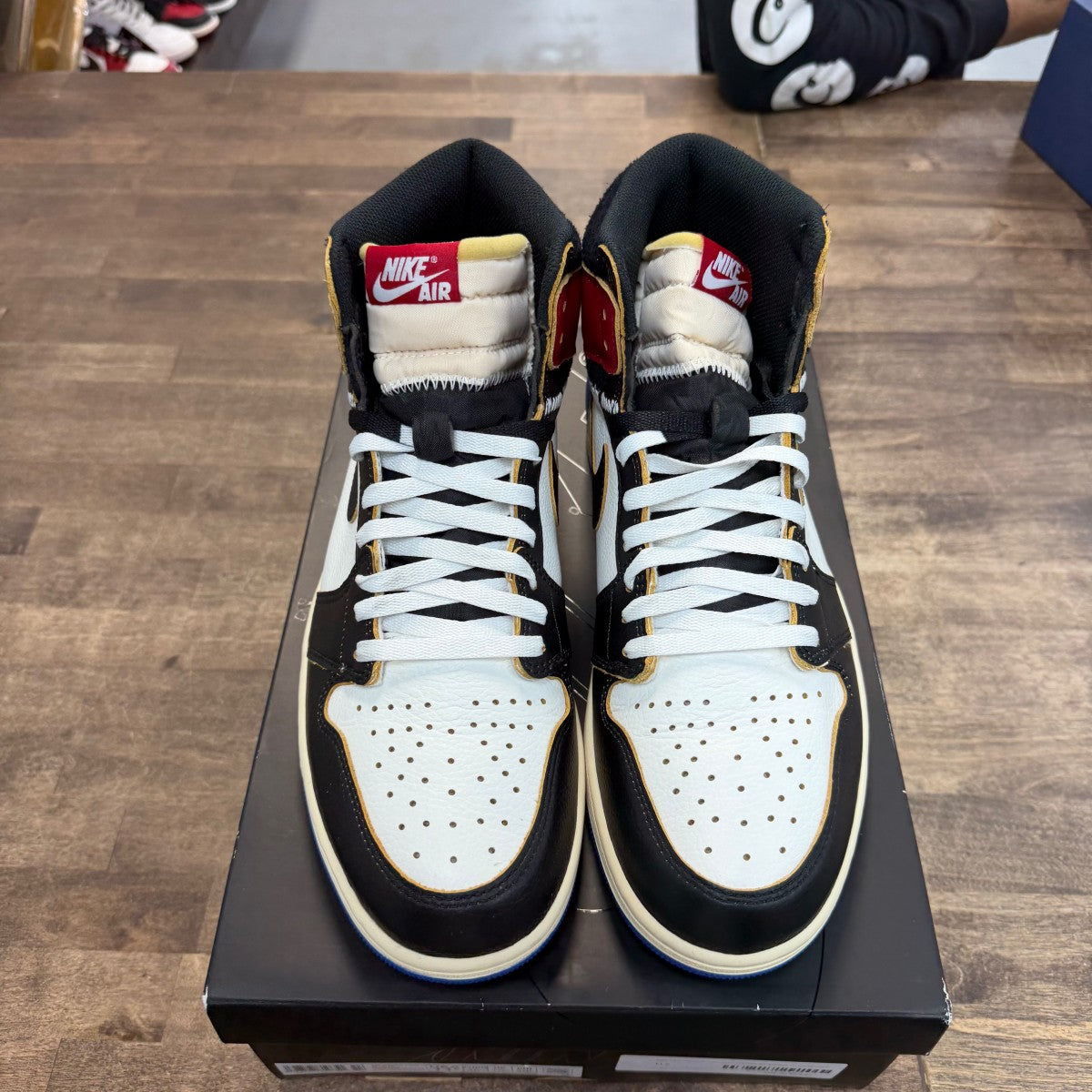 Jordan 1 Retro High OG SP Fragment x Union LA Varsity Red Sport Royal - Image 2