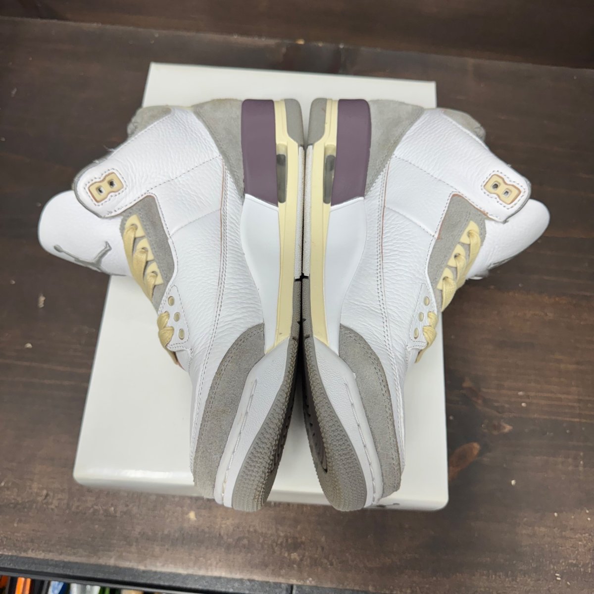 Jordan 3 Retro SP A Ma Maniére (Women's) Size 10W (Pre-Owned) - tag
