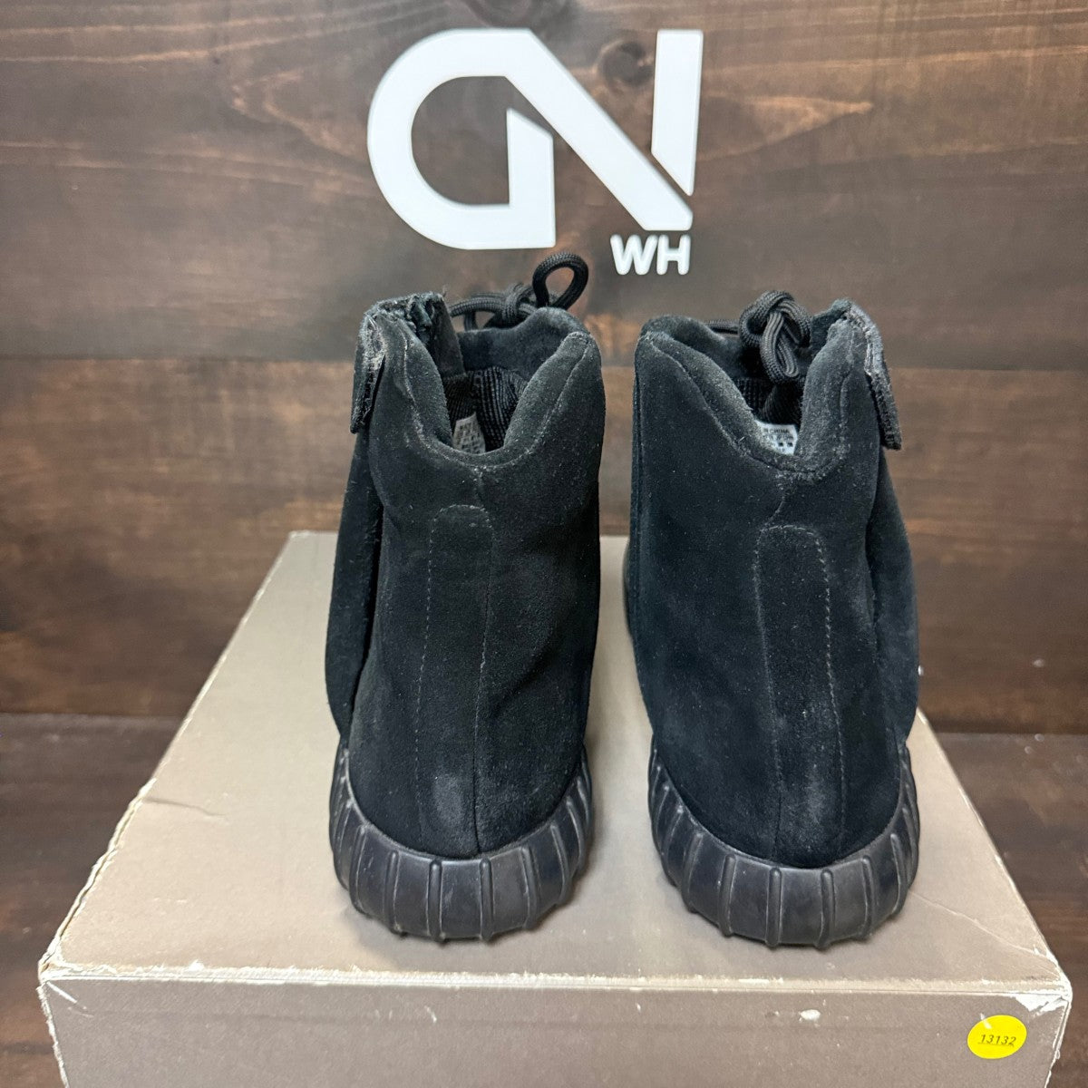 adidas Yeezy Boost 750 Triple Black - Image 5