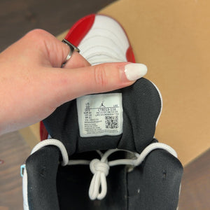 Jordan 11 Retro Cherry (2022) Size 10 (Pre-Owned) - aux