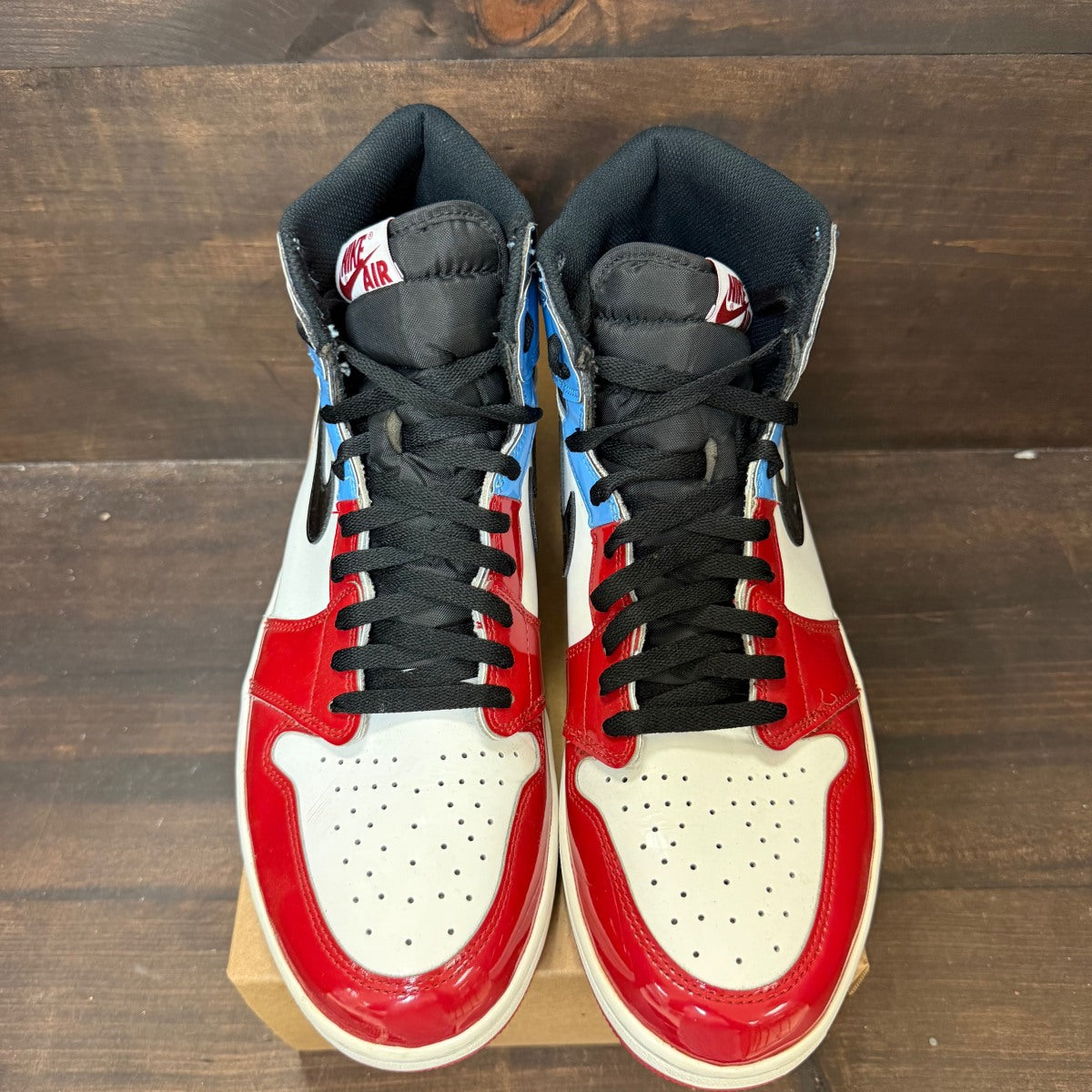 Jordan 1 Retro High Fearless UNC Chicago Size 14 (Pre-Owned) - Image 2