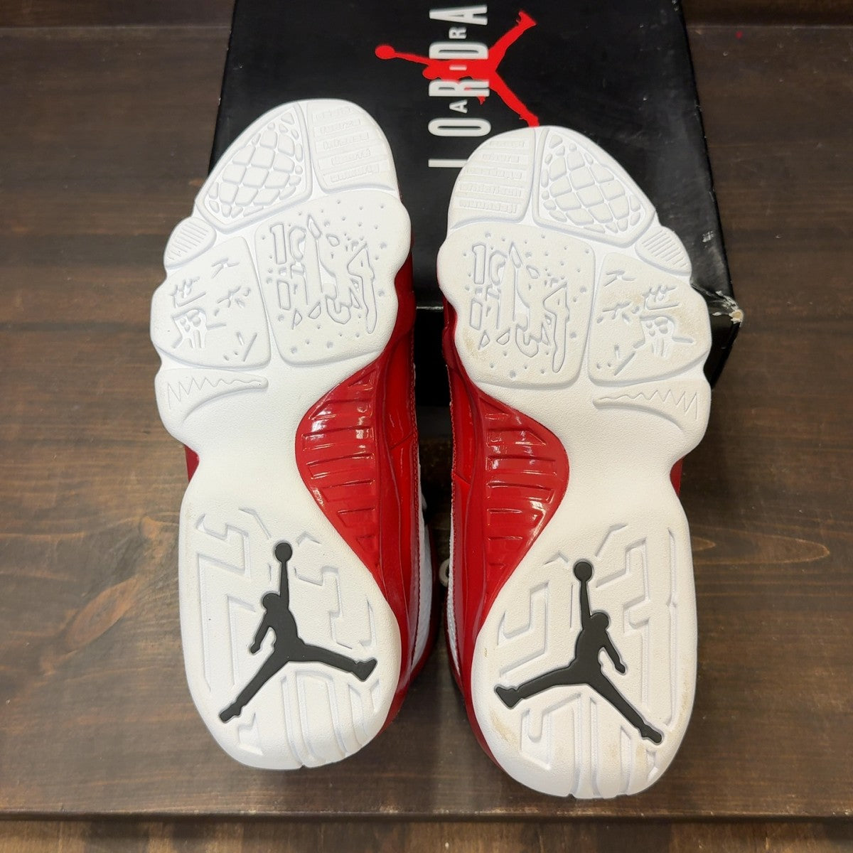 Jordan 9 Retro White Gym Red Size 8 - Image 7